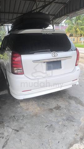 2012 Toyota WISH 1.8 G ZGE20G FACELIFT (A) - 4