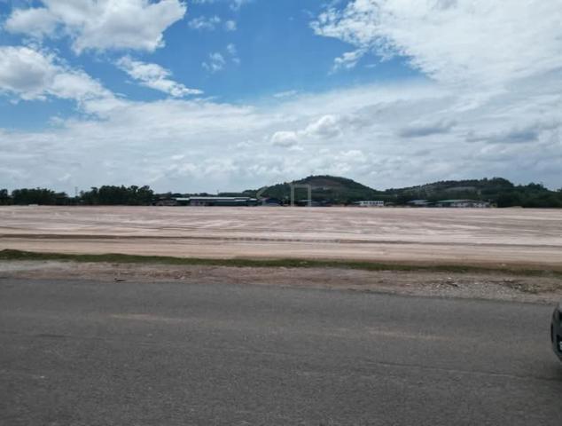 Cross-Border Industrial Land @ Bukit Kayu Hitam, Kedah 1