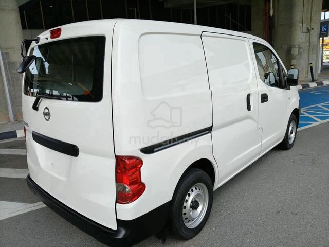 2022 Nissan NV200 1.6 (M) Panel Van - 3