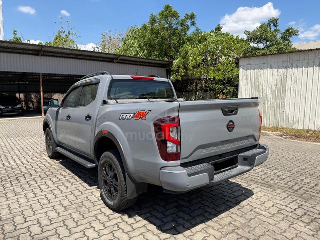 2023 Nissan NAVARA 2.5 PRO-4X Co. Pre-Owned LowMil - 2