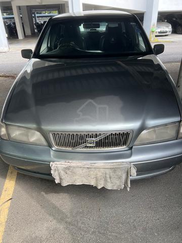 2000 Volvo V70 2.0 T5 (A) - 1