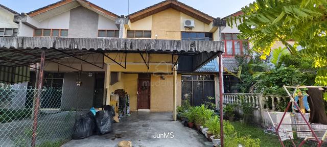 Rumah Teres Untuk Dijual Segera.  1