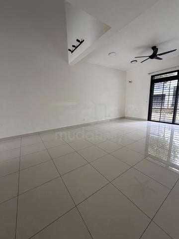 House For Rent / Eco Summer / 2 Storey Terrace / Eco Palladium / Jb 1