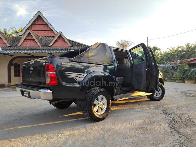2012 Toyota HILUX 2.5 STD MY05 KUN25R FACELIFT II - 3
