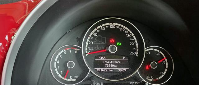 2013 Volkswagen BEETLE 1.2 TSI (A) - 4