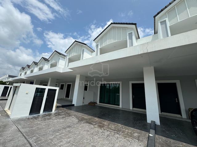 2-storey Terrace house Eco Horizon Ashton @ Batu Kawan gated 1