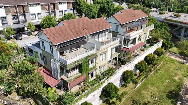 2.5 Storey Semi-D @ Presint 16,Putrajaya - View Tasik & Masjid Putraja 1