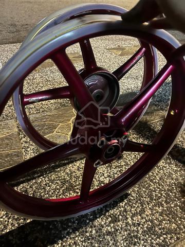 Carousel Image Selected