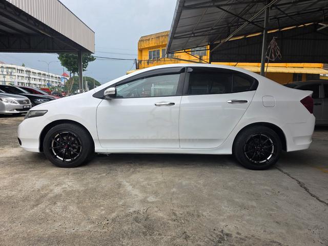 Honda CITY 1.5 E (A) 2012 [Can Loan 6 Years] - 4