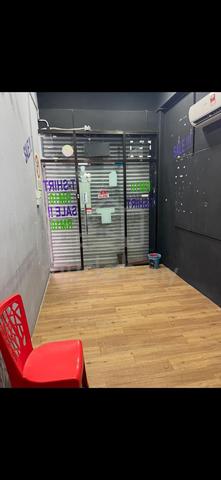 Pelangi Semenyih 2, (Ground floor) half shop, approximately 770sf 1