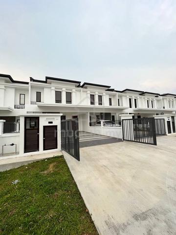 [💥BIGGEST SIZE💥] 2 Storey Terrace IORA Alam Sari, Bangi 1