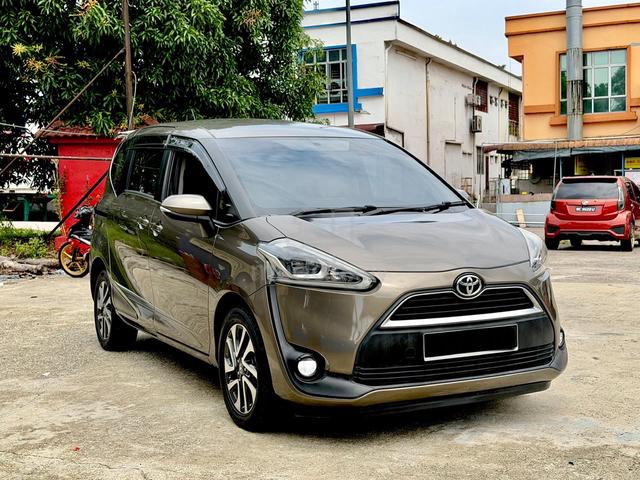 Toyota SIENTA 1.5 V 2 POWERDOOR 2016 - 1
