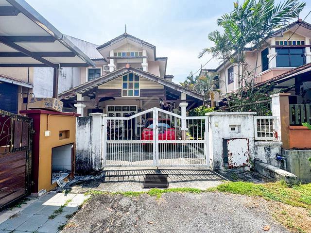 CHEAPEST 36x70 Double Storey SEMI D TAMAN IXORA BB Salak Tinggi Sepang 1