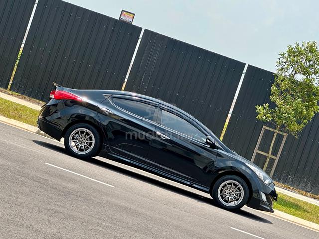 HYUNDAI ELANTRA 1.8 PREMIUM🔥FULL LOAN CARKiNG - 2