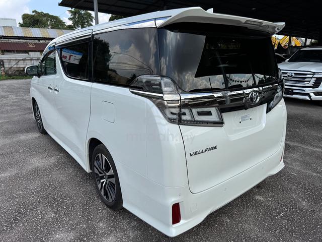 2021 Toyota VELLFIRE 2.5 ZG (A)DIM,BSM,White,Pilot - 5