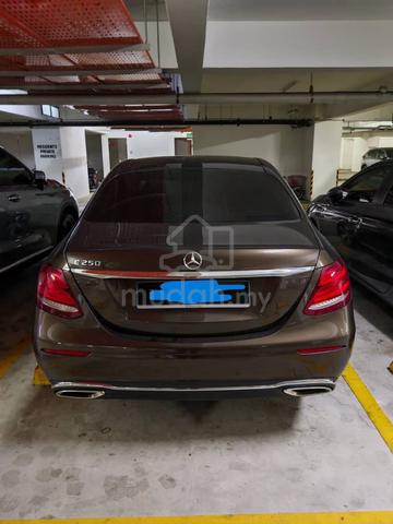 2016 Mercedes Benz E200 AVANTGARDE (CBU) 2.0 (A) - 2