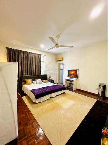 Master Room Attached Washroom For Rent At Bandar Mahkota Cheras 1