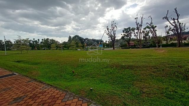 Bungalow lot near KOMPLEKS SERI PERDANA Precinct 10 Putrajaya FREEHOLD 1