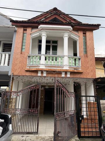 Cheap landed house rent in KL 1