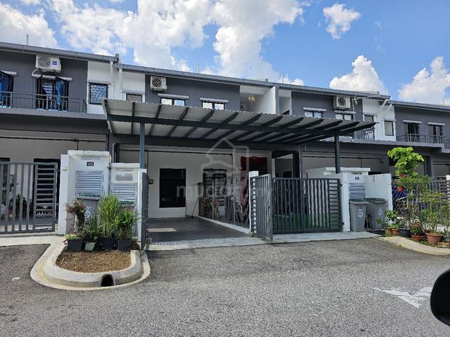 Taman Penaga Mewah / Sikamat Townhouse / Ready Tenant 1
