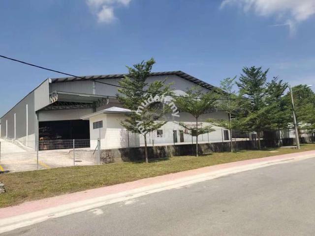 1.5 Acre Bungalow Factory For Sale @ Semenyih 1