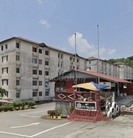Seri Tanjung Apartment (Bukit Beruntung) 1