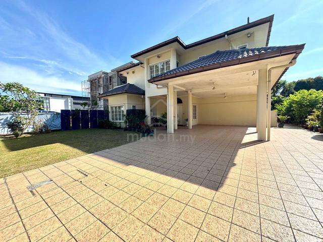 Double Storey Bungalow House Jalan Mihrab, Bukit Jelutong, Shah Alam 1