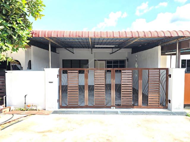 Wow Zero Deposit ‼️Teres Setingkat Siap Renovate Taman Bandar Baru ‼️ 1