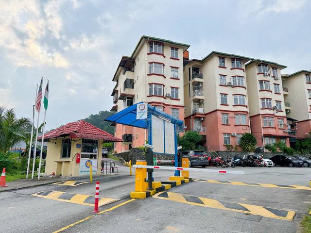 Sri Wira Apartment 1