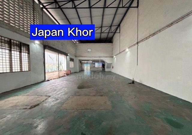 1.5 Storey Semi-Detached Factory For Rent – Beringin Industrial, Juru 1