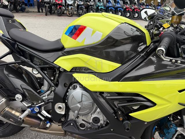 Carousel Image