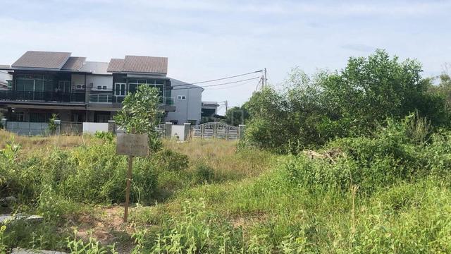 Perak Pantai Remis Residential Leasehold Land For Sale 1