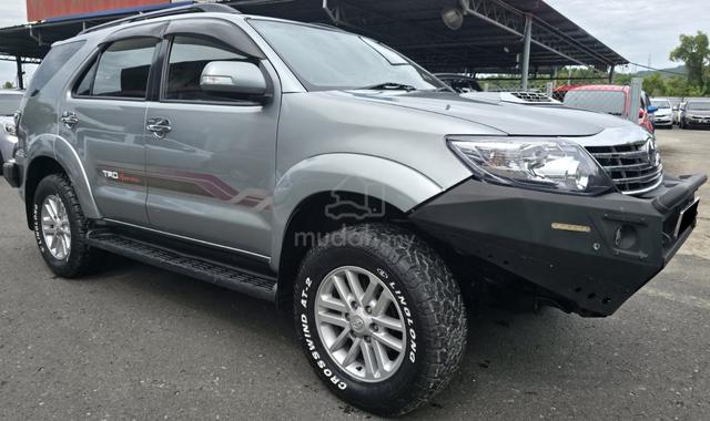 2014 Toyota FORTUNER 2.5 A TRD (D) FL (AT) (SUV)🩶 - 3