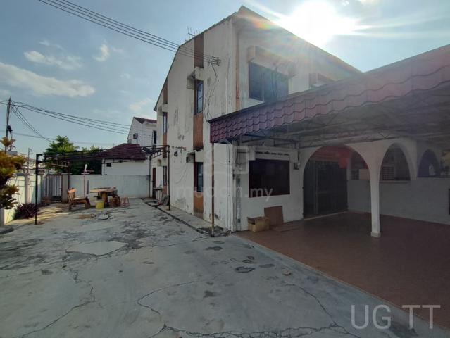 Taman Chi Liung Pandamaran 2 Storey Corner Lot Unit Kitchen Extended 1