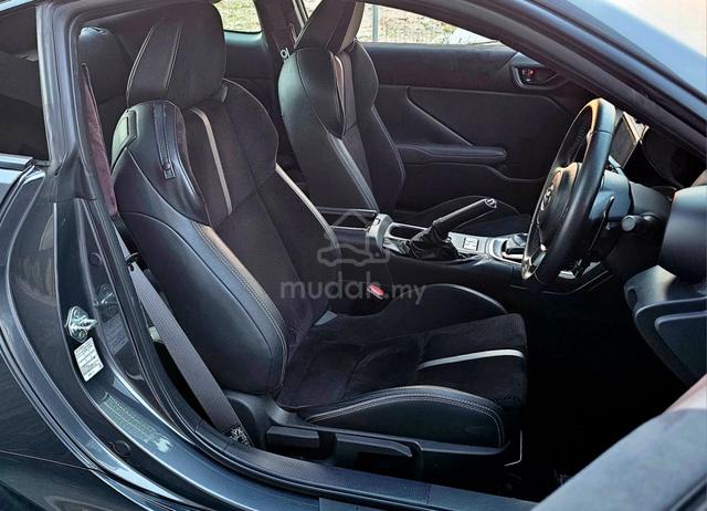 2022 Toyota GR 86 RZ 6 Speed AUTOMATIC - 2