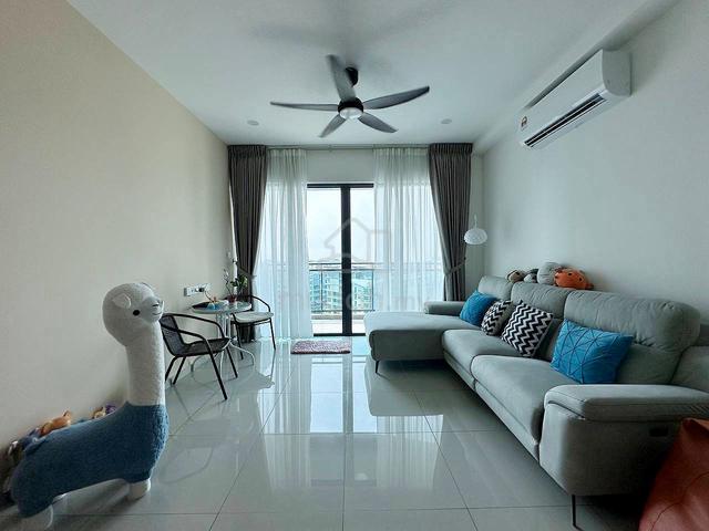 Waterside Residence 1