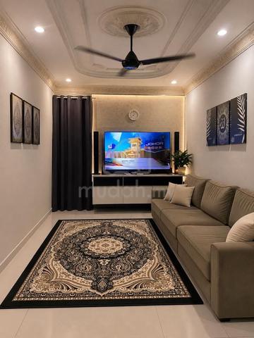 Mencari rumah sewa luas & selesa , Seksyen 24, Corner Lot Shah Alam 1