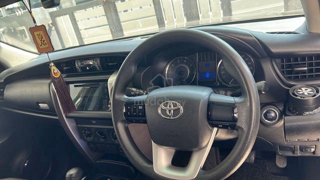 2017 Toyota FORTUNER 2.4 VRZ 2GD-FTV (A) - 5