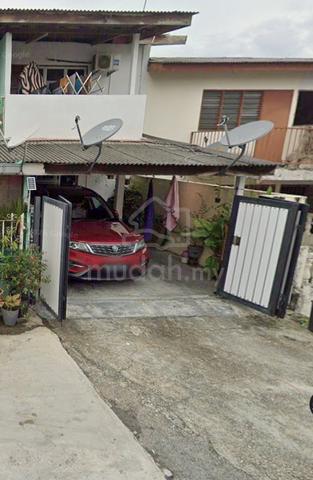 Selangor Sepang Leasehold 2-Storey Terraced House For Sale 1