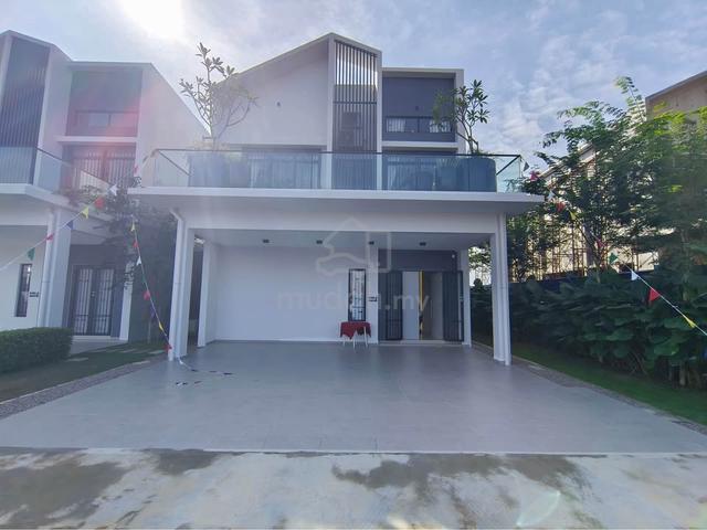 【Nice Viewing Hilltop Semi D 35x80】Freehold Only RM8xxk in Seremban 1