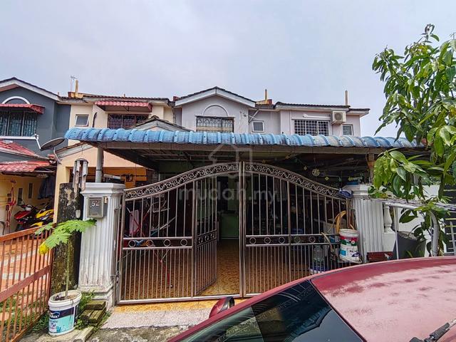[FULL LOAN|RENOVATED] Double Storey Blok 28 Bandar Tasik Puteri Rawang 1