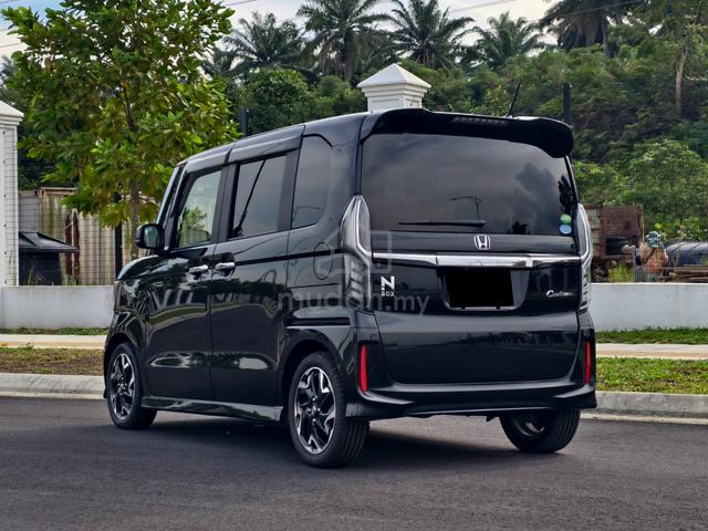 {2019}Honda N BOX 660 CUSTOM G EX (A) 2 P/Door F/L - 4