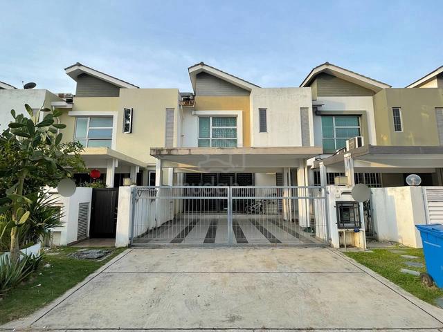 Two Storey Superlink Spira, Alam Impian 1