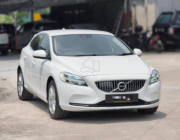 2017 Volvo V40 2.0 T5 FACELIFT🩵1 Year Warranty - 1