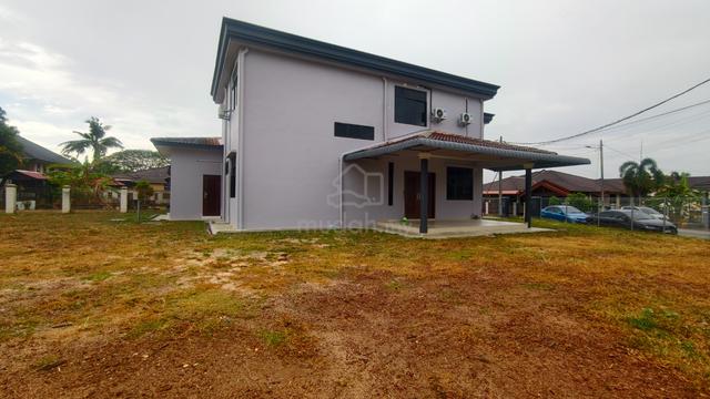 Paya Rumput Double Storey Bungalow Corner Lot For Rent 1