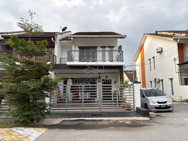 (END LOT) Double Storey Taman Ixora Salak Tinggi Sepang 1