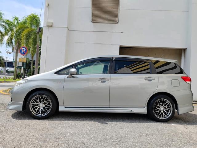 2010 Toyota WISH 1.8 S CAM P/START RIMS LOAN KEDAI - 2