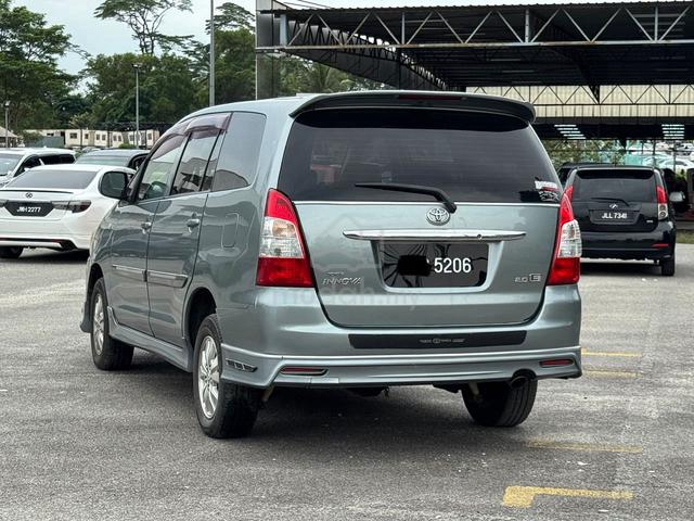 2013 Toyota INNOVA 2.0 E (A) - 4
