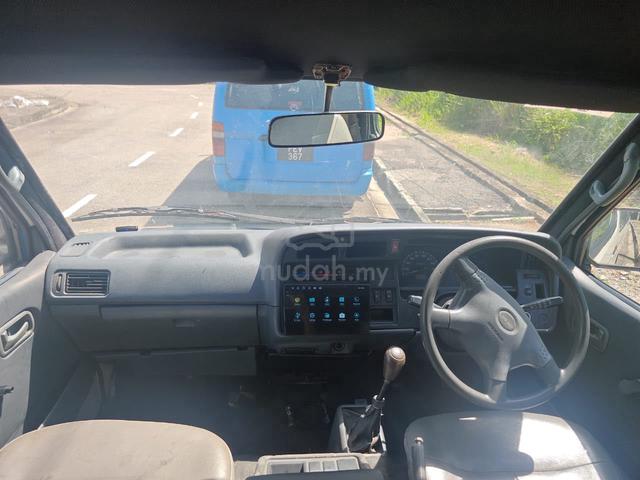 2009 Shenyang JINBEI 2.4 (M) window van toyota - 5