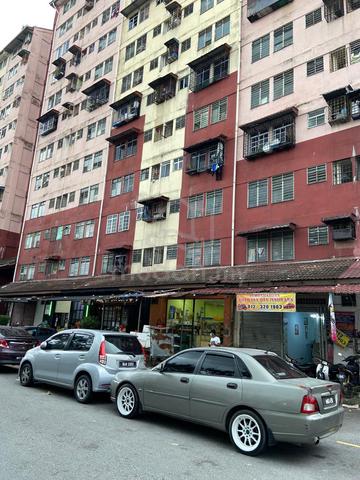 Desa Mentari Flat (Block 6) 1